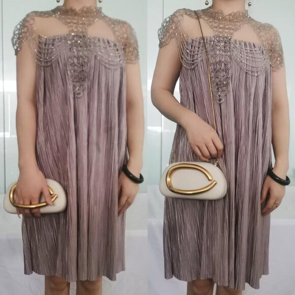 Lightweight Shell-Shaped Evening Bag with Magnetic Closure - Perfect Gift Idea - Picture 6 of 7